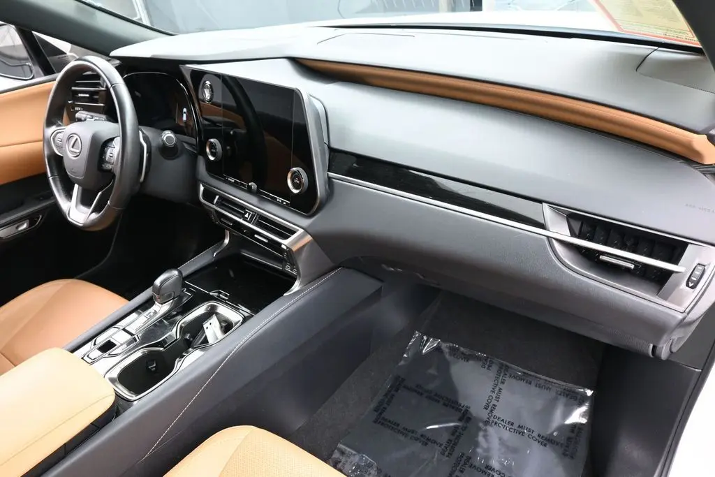 2025 Lexus RX - $43,521