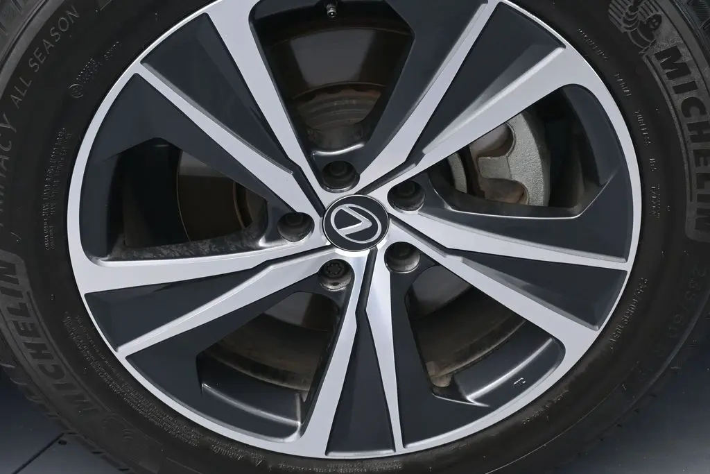 2025 Lexus RX - $43,521