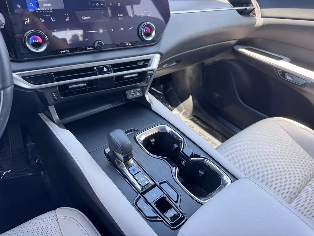 2023 Lexus RX - $42,197