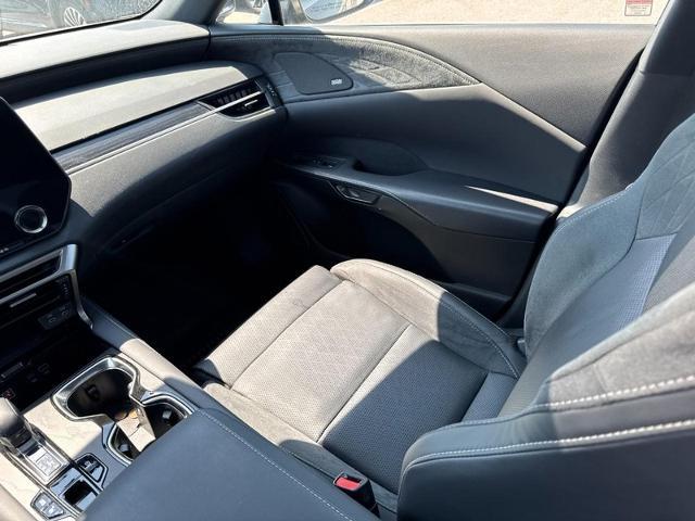 2024 Lexus RX - $52,500