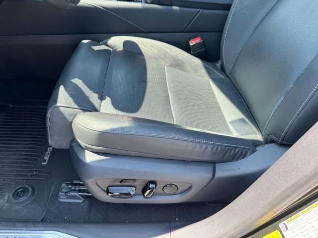 2024 Lexus RX - $52,500