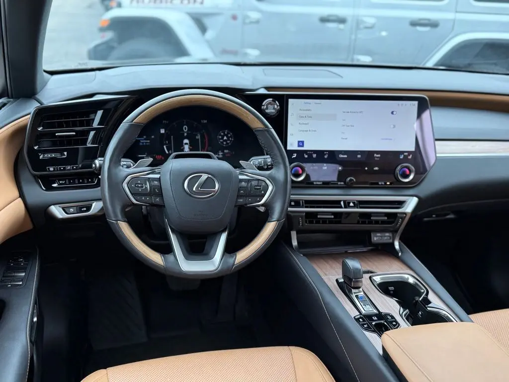 2025 Lexus RX - $45,500