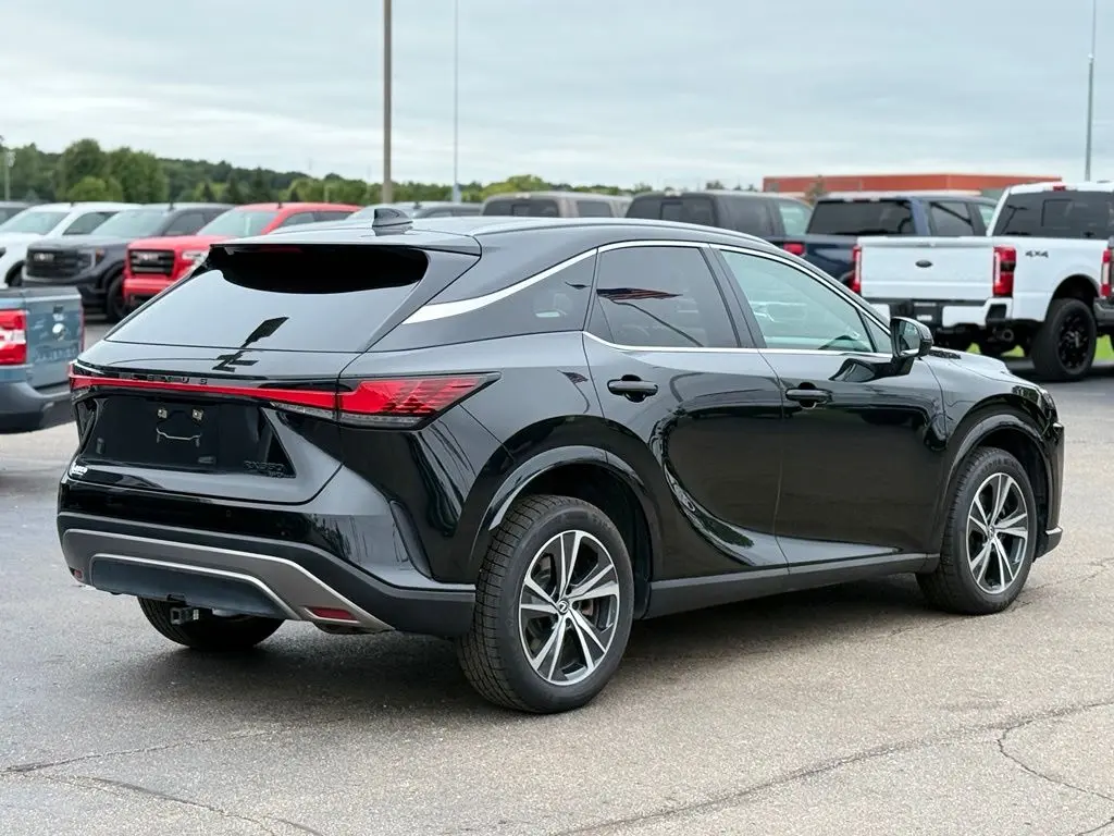 2025 Lexus RX - $45,500