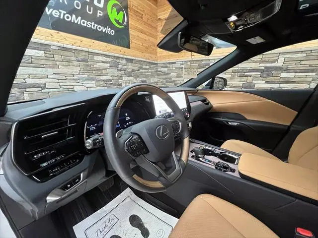 2025 Lexus RX - $53,699