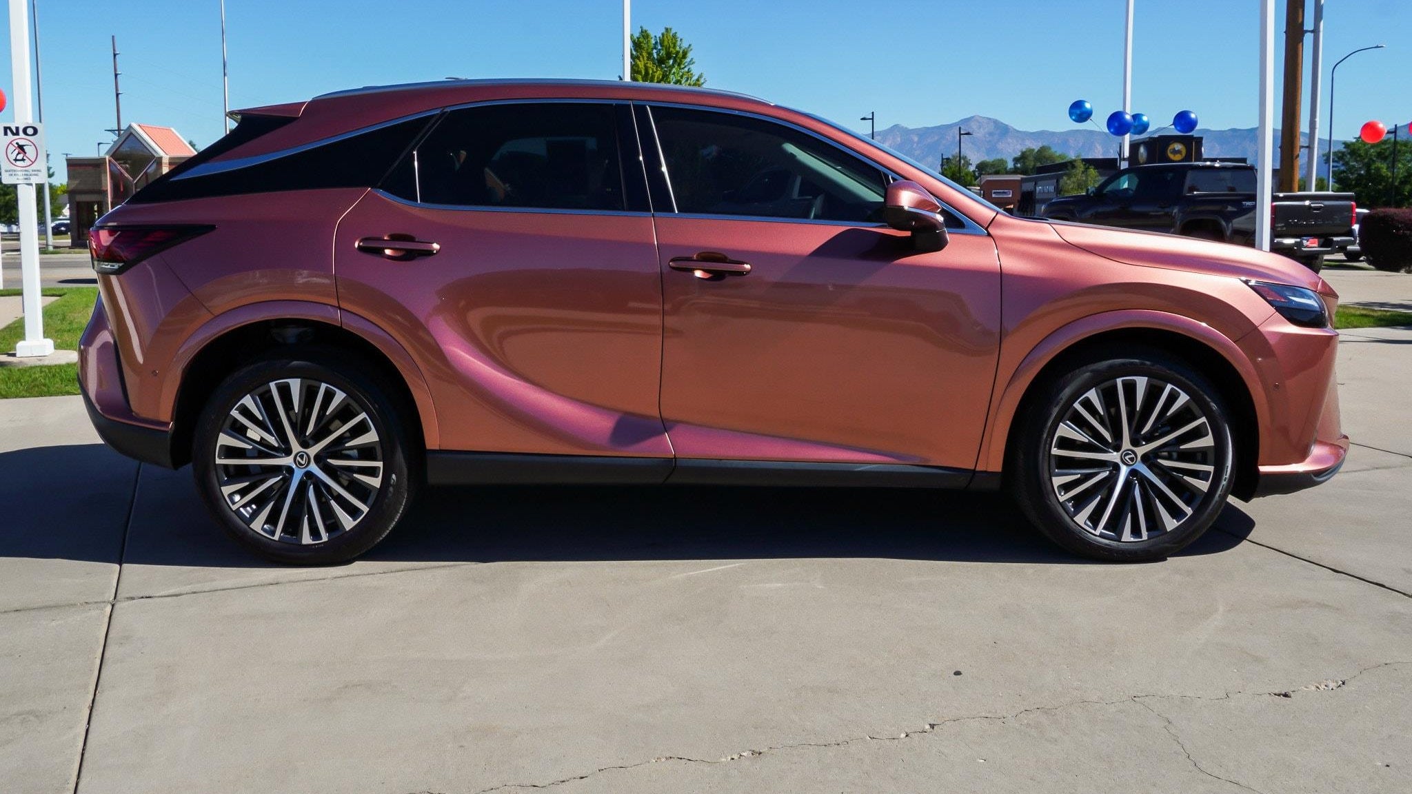 2025 Lexus RX 350h Premium