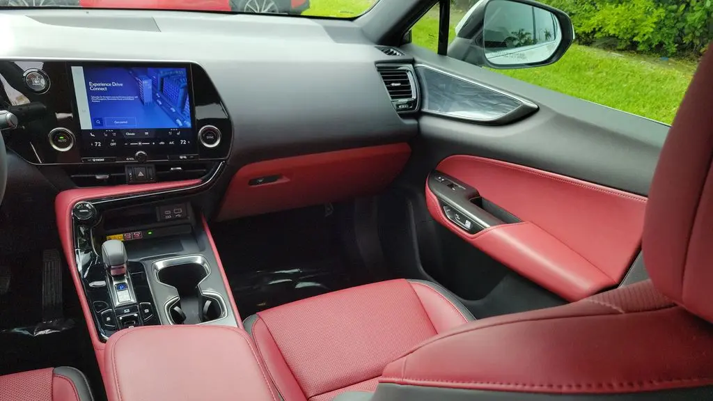 2024 Lexus NX 250 Premium