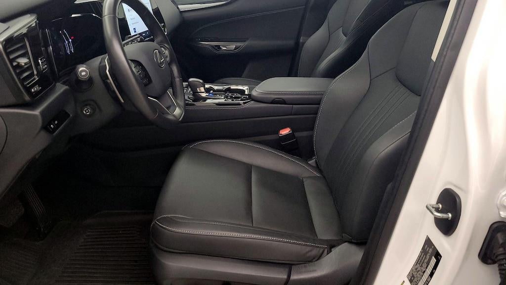 2025 Lexus NX 250 Premium