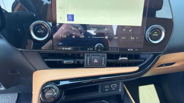 2025 Lexus NX 350 Premium
