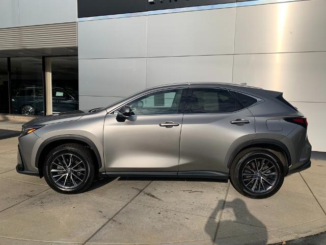 2024 Lexus NX 350 Premium — photo 1 of 12