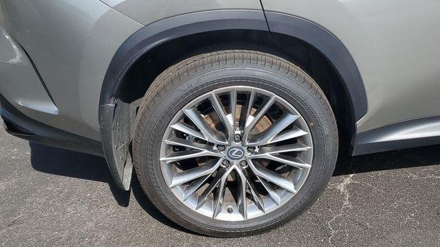 2026 Lexus NX 350h Premium