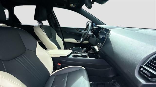 2023 Lexus NX 350h Premium