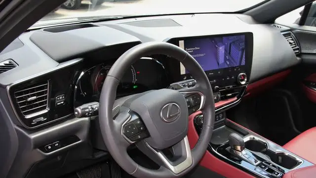 2025 Lexus NX 350h Luxury