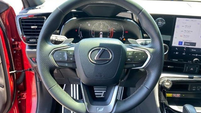 2023 Lexus NX 350 F SPORT Handling