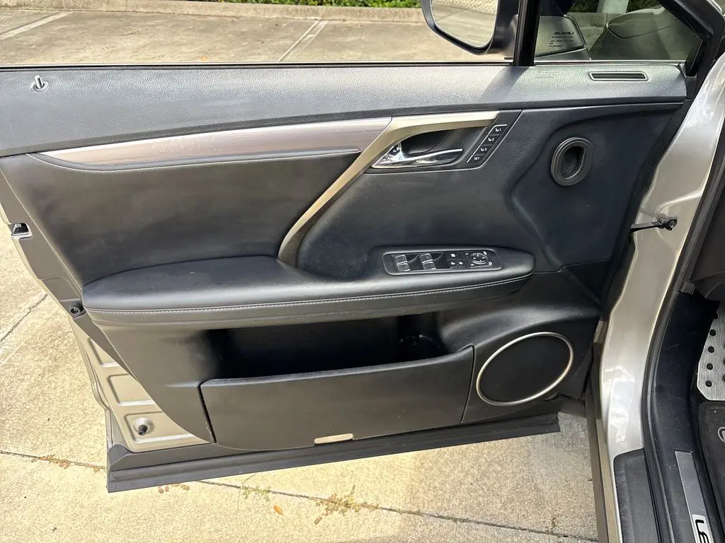 2022 Lexus RX - $33,500