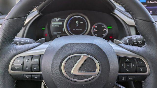 2022 Lexus RX 450h F SPORT Handling