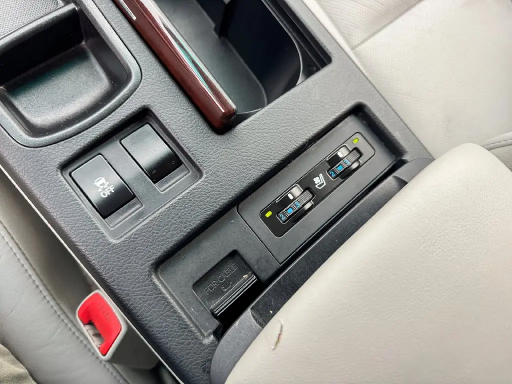 2011 Lexus RX - $13,000