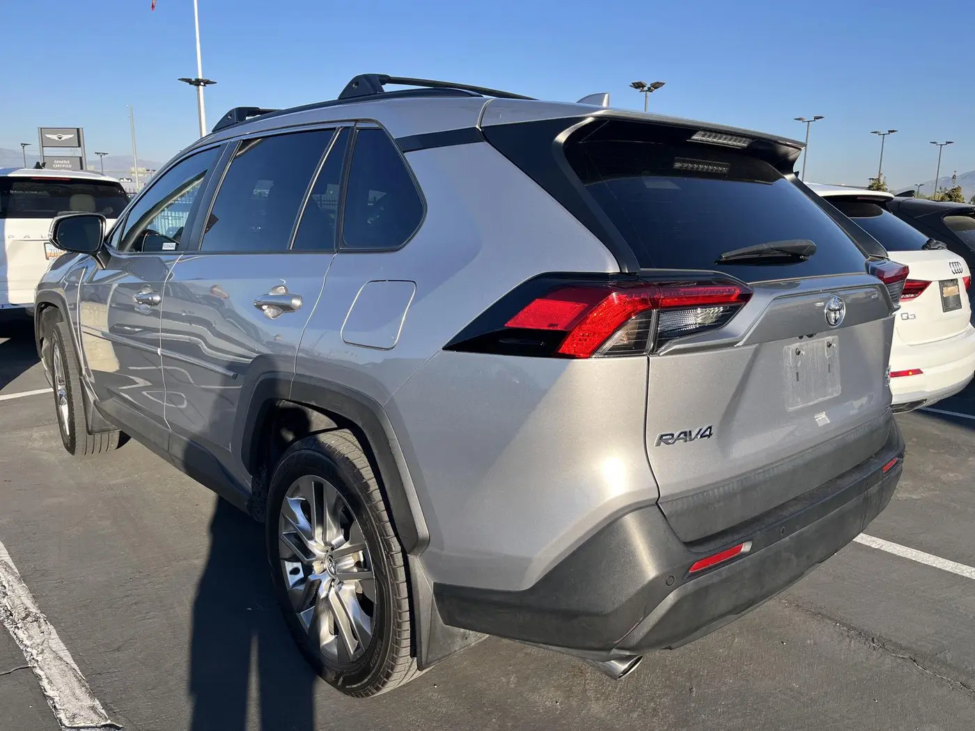 2021 Toyota RAV4 - $31,258