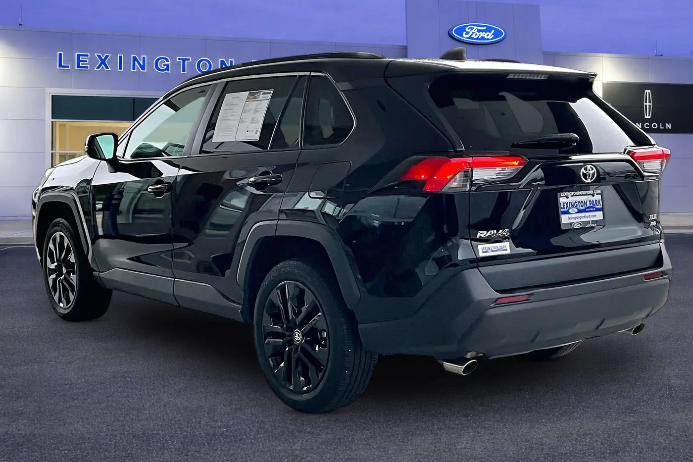 2024 Toyota RAV4 - $37,999