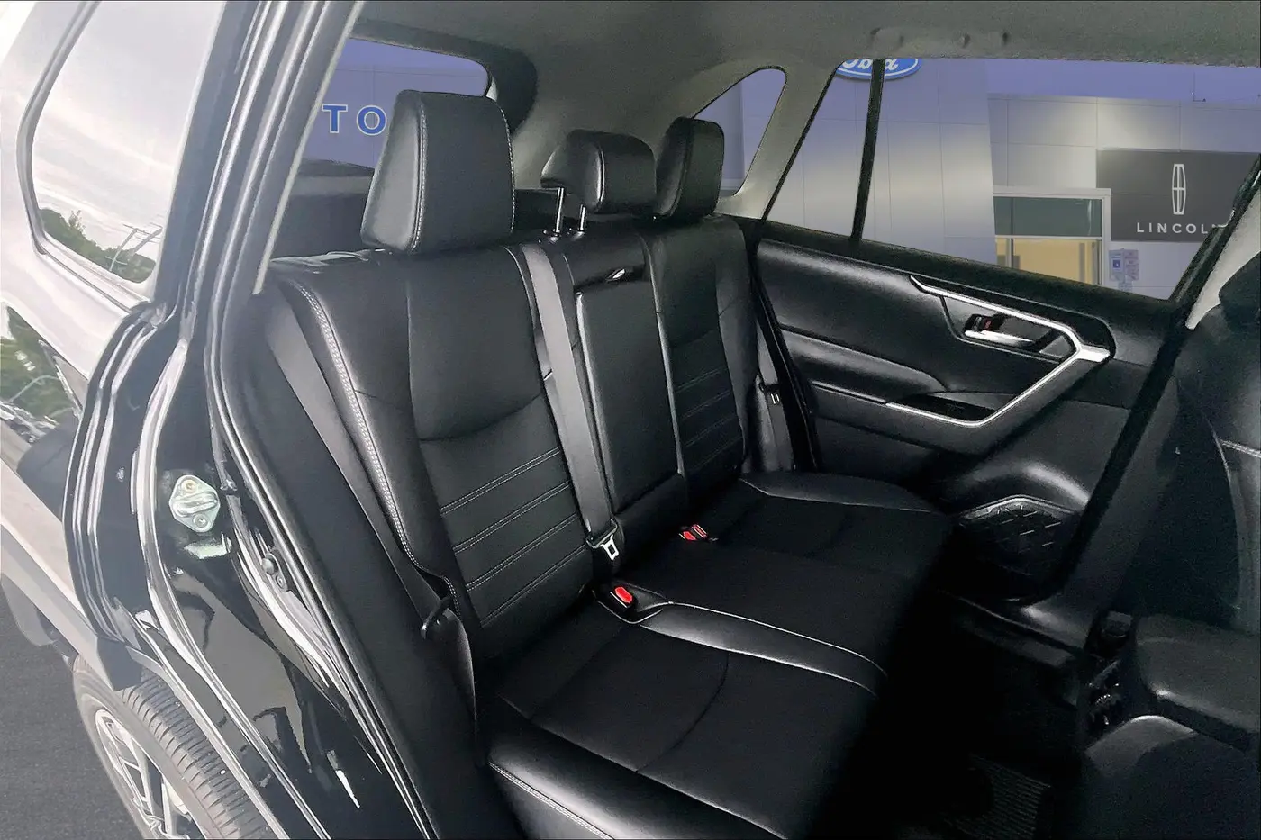 2024 Toyota RAV4 - $37,999
