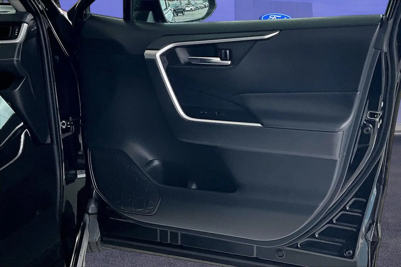 2024 Toyota RAV4 - $37,999