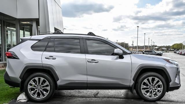 2022 Toyota RAV4 XLE Premium