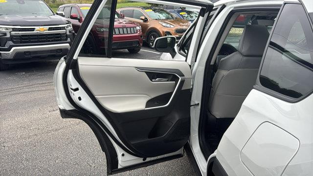 2024 Toyota RAV4 - $35,982