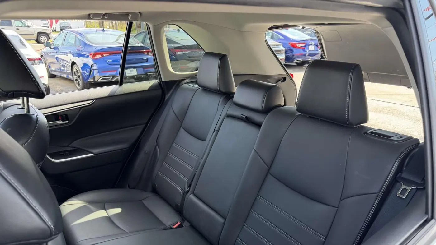 2021 Toyota RAV4 XLE Premium