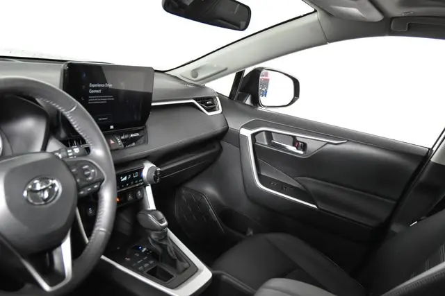 2023 Toyota RAV4 - $35,706