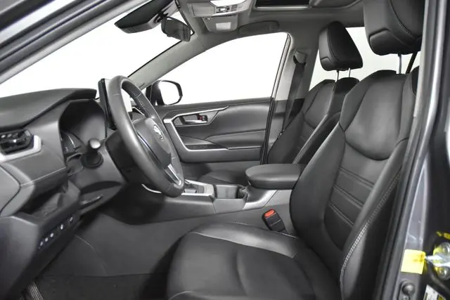 2023 Toyota RAV4 - $35,706