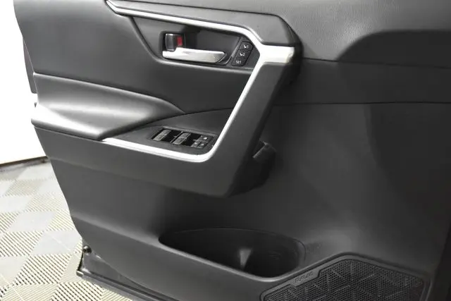 2023 Toyota RAV4 - $35,706