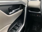 2019 RAV4 Thumbnail 18
