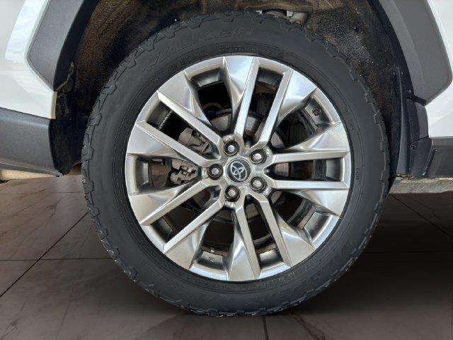 2020 Toyota RAV4 - $20,888