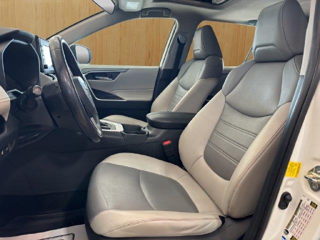 2020 Toyota RAV4 - $20,888