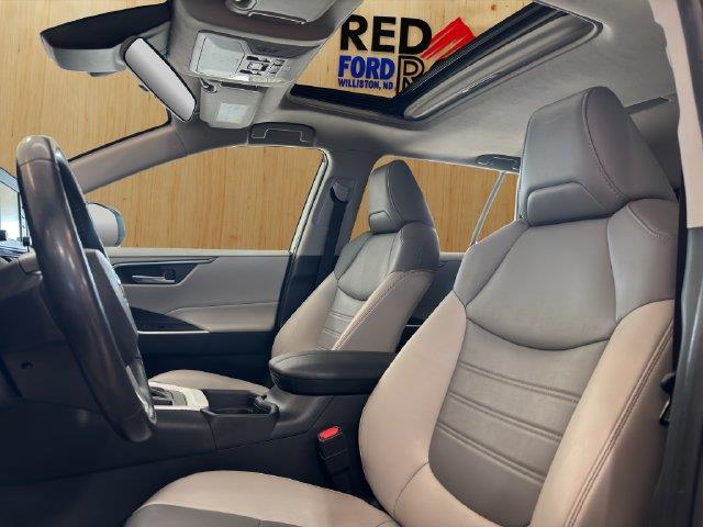 2020 Toyota RAV4 - $20,888
