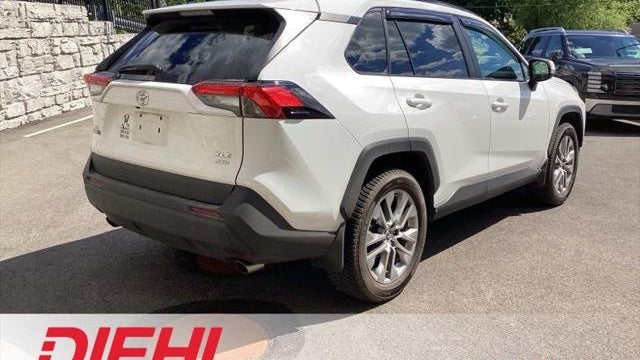 2020 Toyota RAV4 XLE Premium