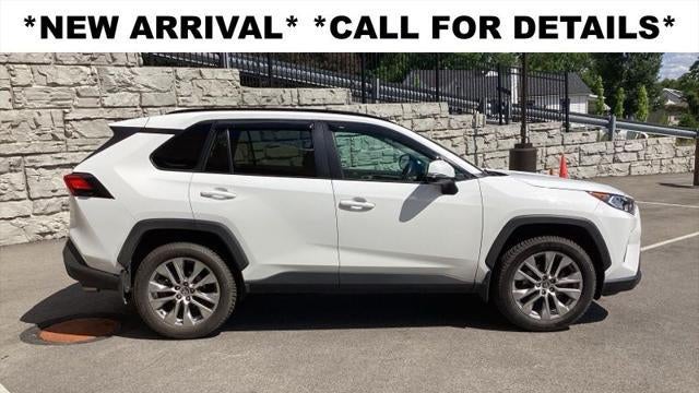 2020 Toyota RAV4 XLE Premium