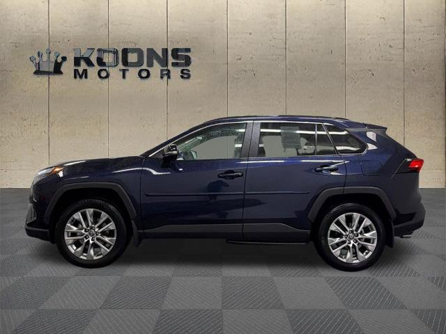 2025 Toyota RAV4 - $38,000