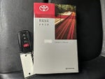 2019 RAV4 Thumbnail 33