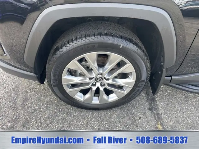 2025 Toyota RAV4 - $39,890