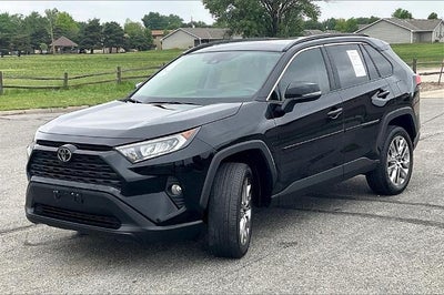 2019 Toyota RAV4 AWD XLE Premium 4DR SUV