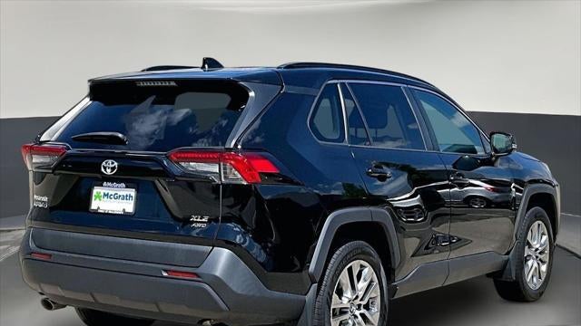 2019 Toyota RAV4 XLE Premium