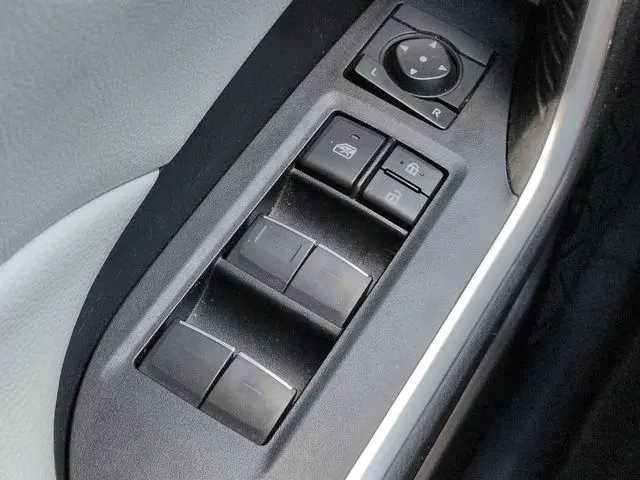 2023 Toyota RAV4 - $35,985