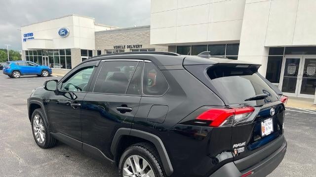 2020 Toyota RAV4 XLE Premium