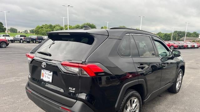 2020 Toyota RAV4 XLE Premium