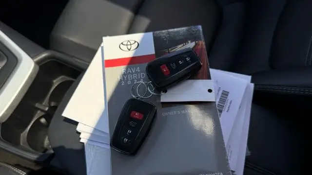 2024 Toyota RAV4 Hybrid XLE Premium