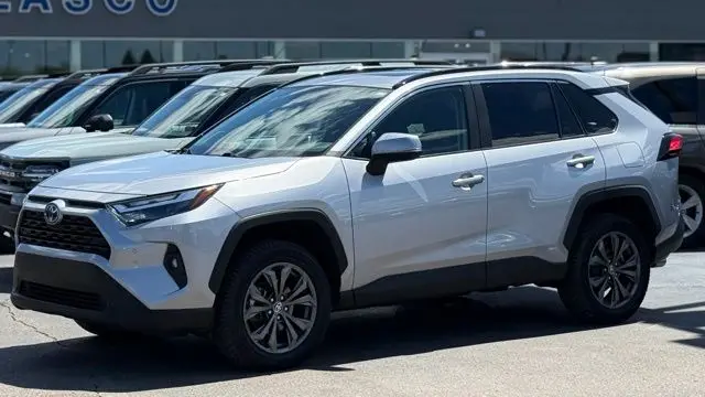 2024 Toyota RAV4 Hybrid XLE Premium