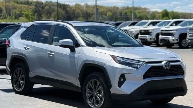 2024 Toyota RAV4 Hybrid XLE Premium