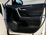 2024 RAV4 Hybrid Thumbnail 31