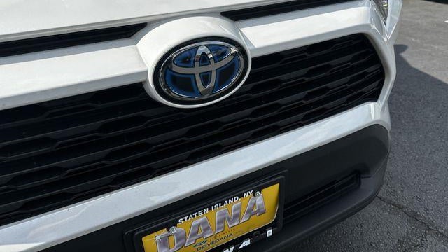 2024 Toyota RAV4 Hybrid XLE Premium