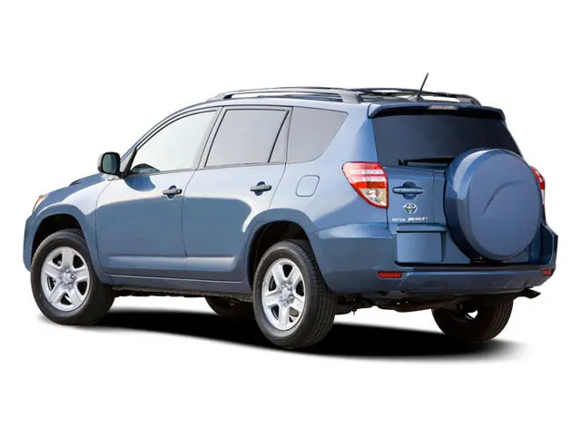 2009 Toyota RAV4 Limited — photo 1 of 3